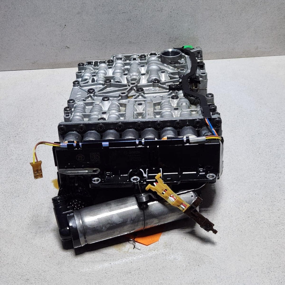2012-2015 BMW X1 E84 2.0 TURBO Transmission Mechatronic Valve Body 0260550051