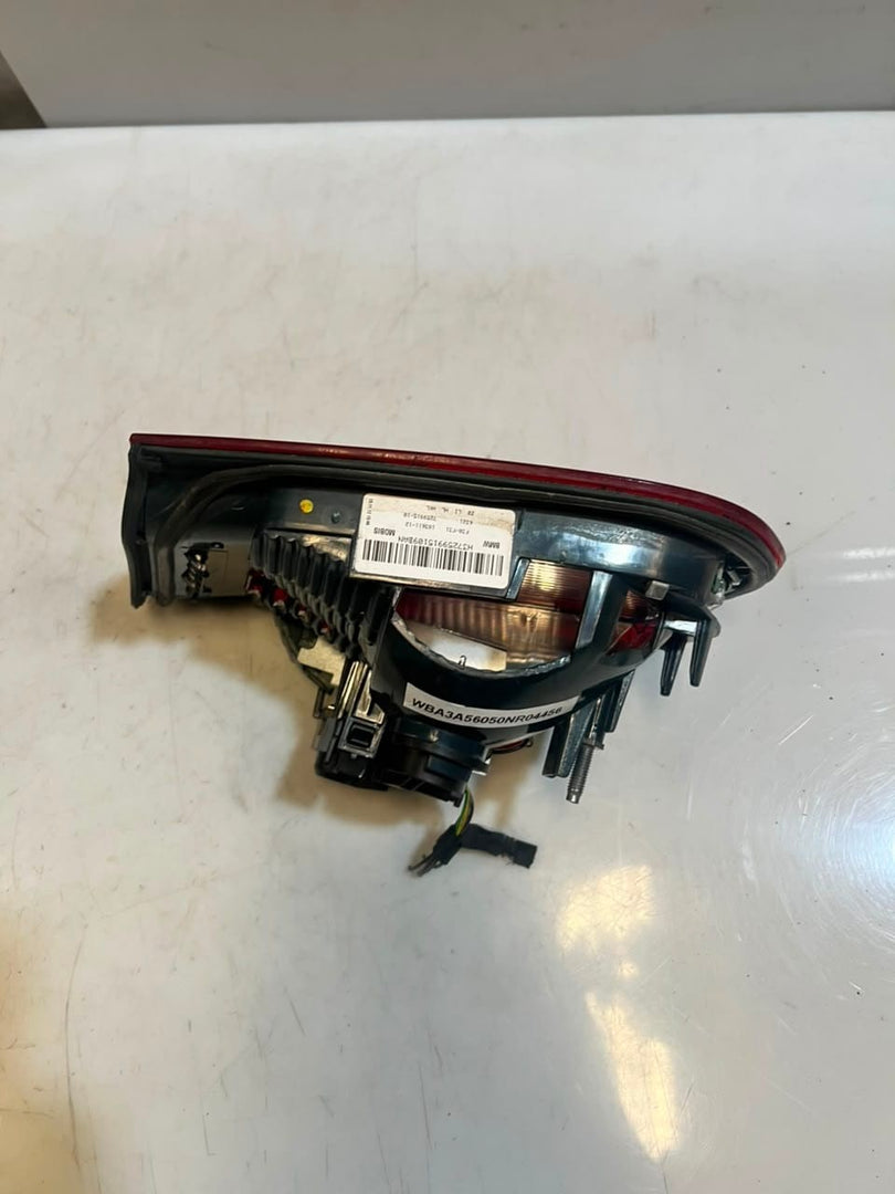 2012-2015 BMW 3 Series F30 320i 328i Rear Left Inner Taillight Assembly 7259915