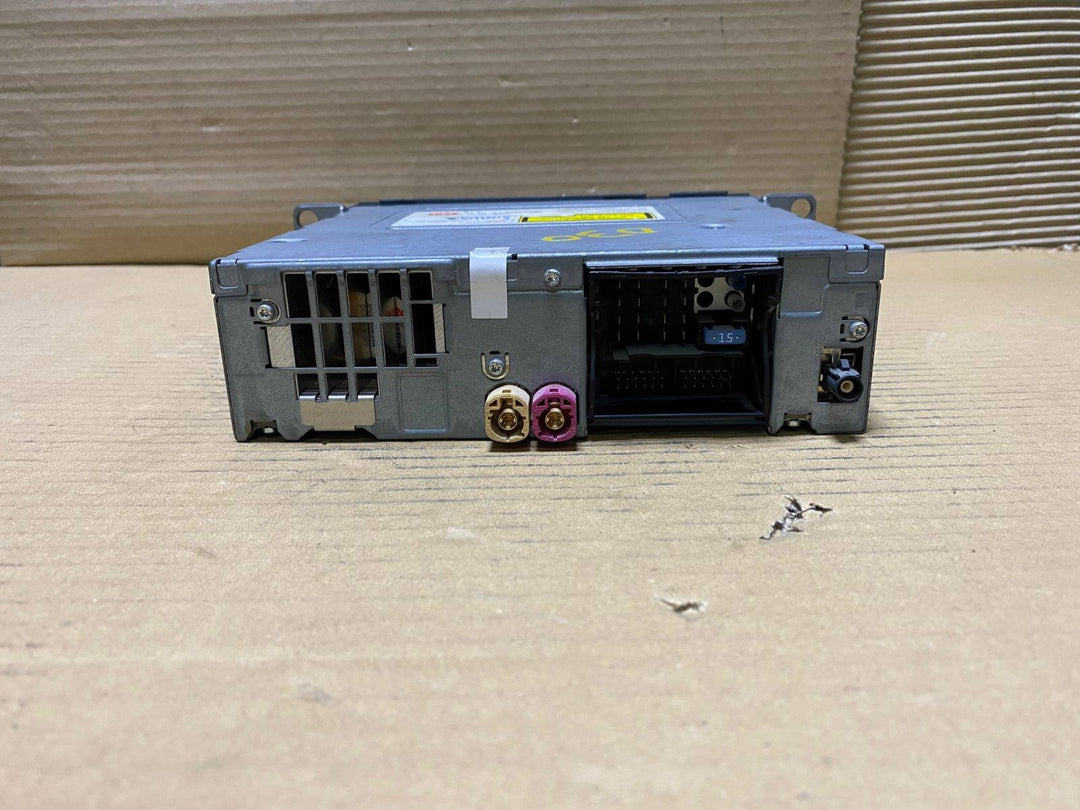BMW OEM Radio Audio CD Player 9224030 5 Ser F07 F10 and 7 Ser F01 F02