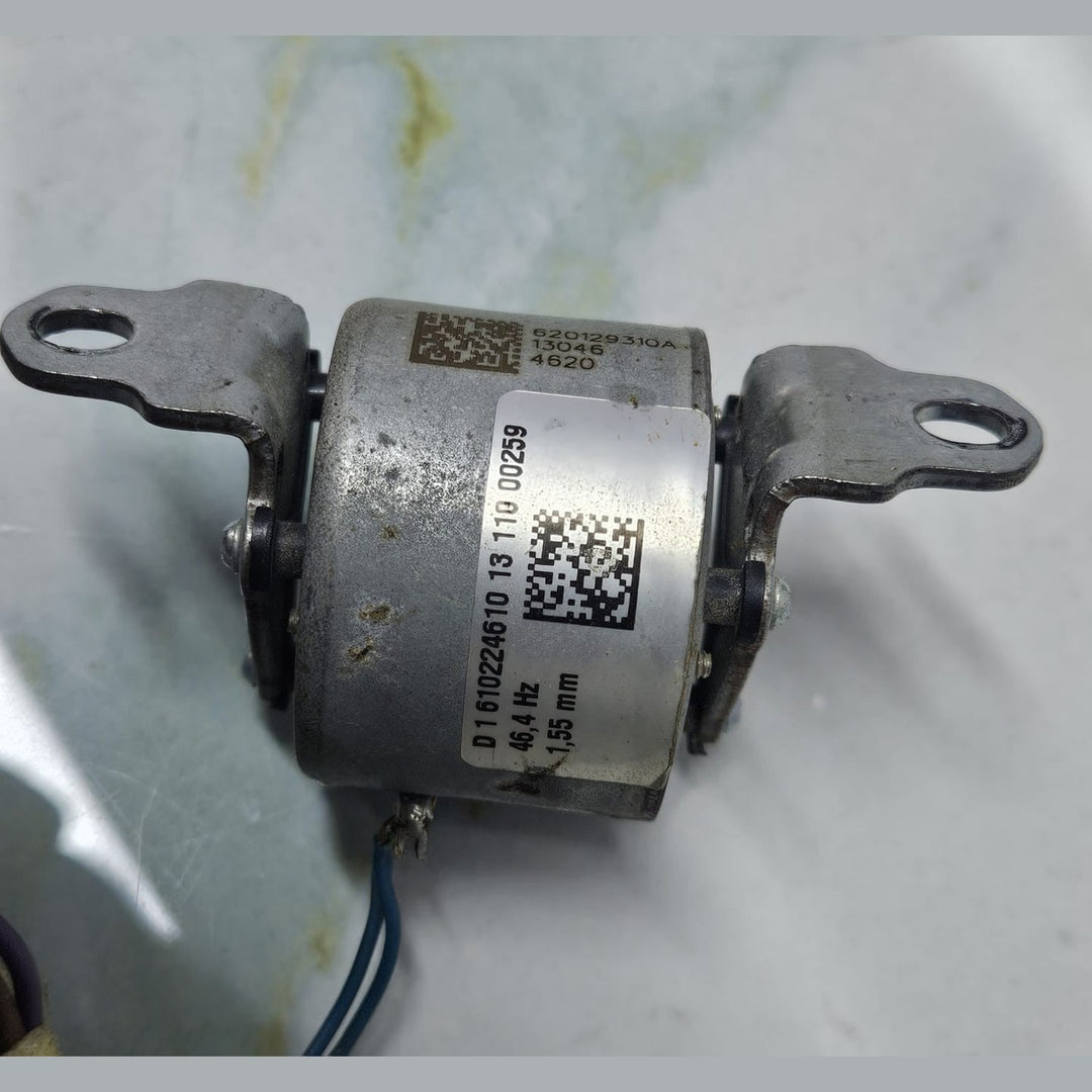 2009-15 BMW 750i 750Li Steering Wheel Cruise Control Volume Switch 9229483 OEM
