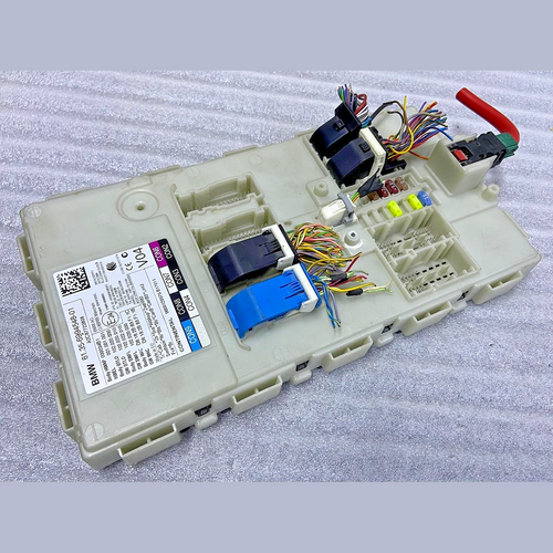 OEM BMW G30 G31 B47 Body Control Comfort Module Unit FEM BDC ECU V04 6994548