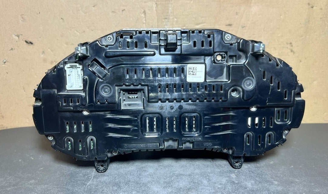 14-20 Mercedes-Benz W205 C-Class Instrument Cluster Speedometer A205 9003318 OEM