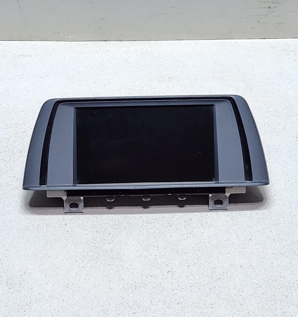 Genuine BMW Navigation Information Display Screen 9270393 F30 F31 F36 F80 F82