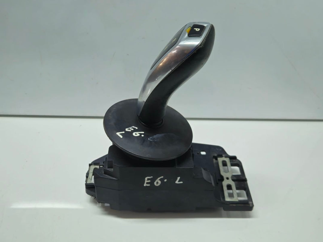 9204091-2008-2010 BMW 535i E60 E61 LHD Automatic Gear Shifter Assembly OEM