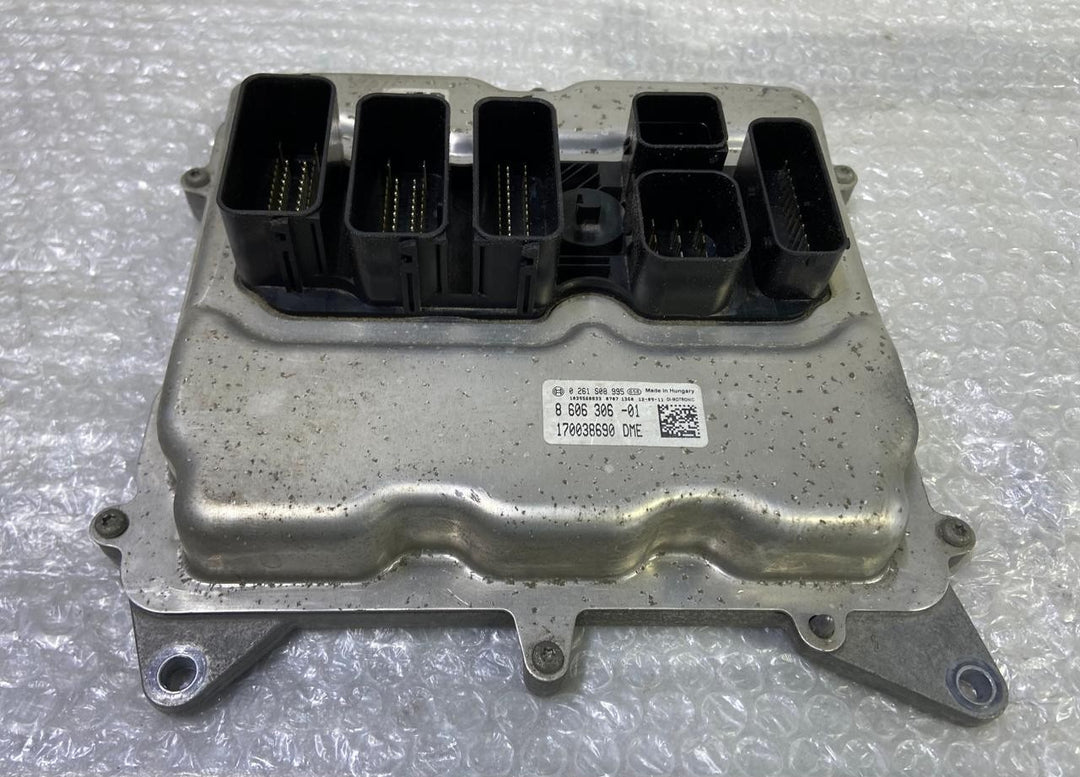 OEM BMW F10 F11 F25 F30 2010-2017 N20 ENGINE CONTROL UNIT ECU KIT DME 8606306