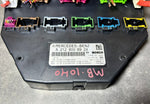 قم بتحميل الصورة إلى عارض الصور، 10-16 Mercedes-Benz W212 W204 Front SAM Module Relay Fuse Box A2129006924 OEM