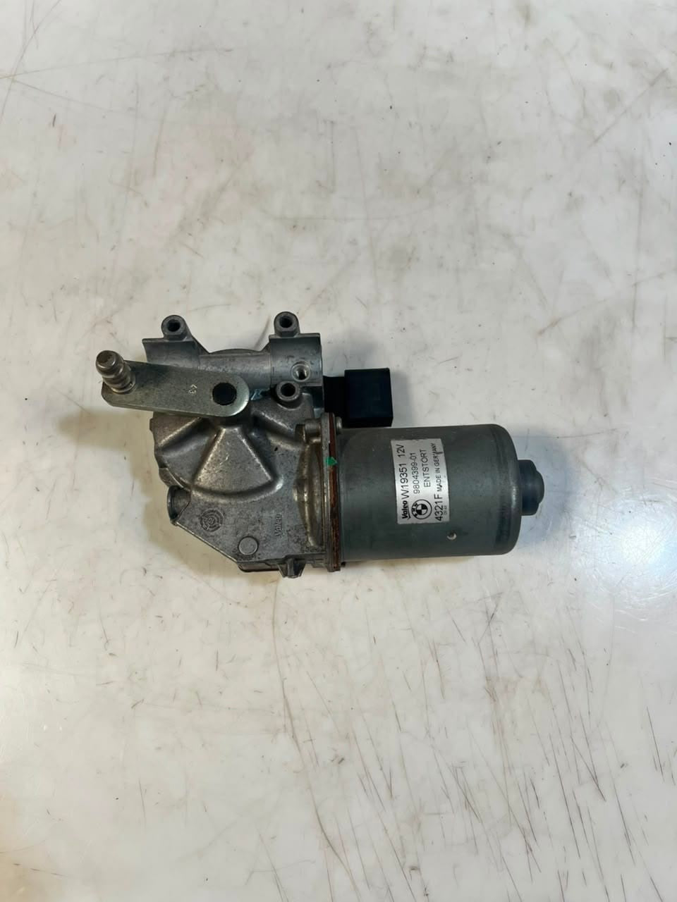 2011-2017 Mini Cooper R60 R61 Countryman Front Wiper Motor 9804399 OEM