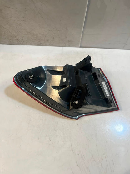 2014 BMW 5 Gran Turismo 507 LCI Rear Right Tail Light BACK LIGHT 7306166 OEM
