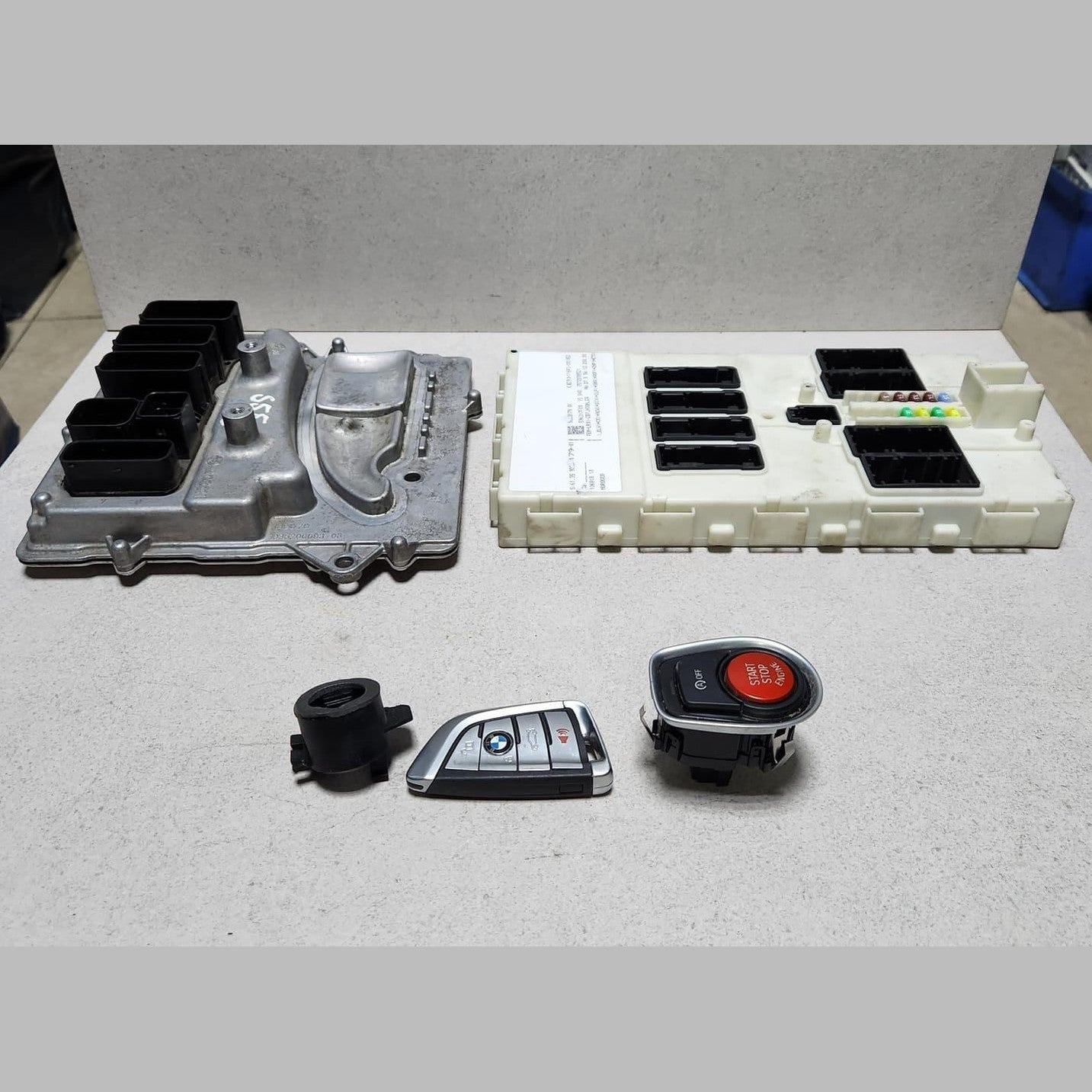 2015-2021 BMW M4 Engine Control Unit 8645445  M2 M3 F80 F82 F87 ECU SET