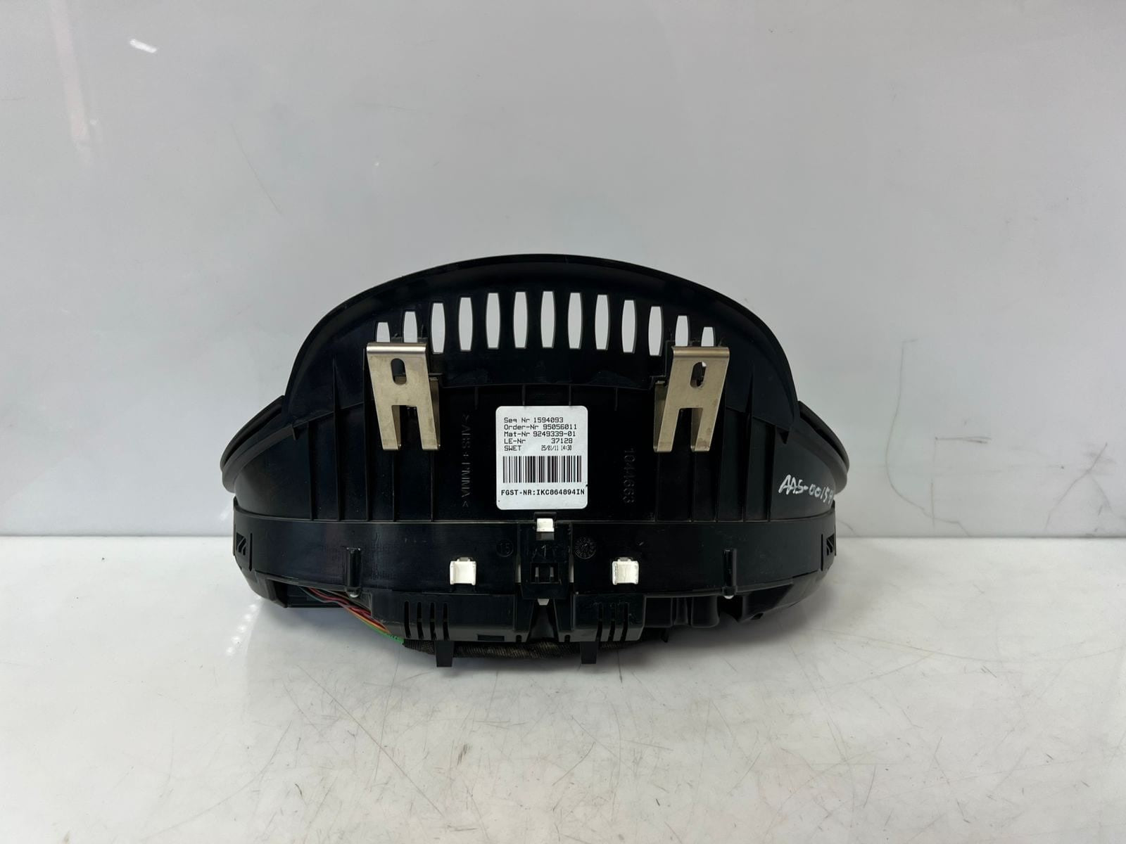 BMW F10 F11 F07 F25 X3 X5 F15 X6 F16 SPEEDOMETER Instrument Cluster 9249339 OEM