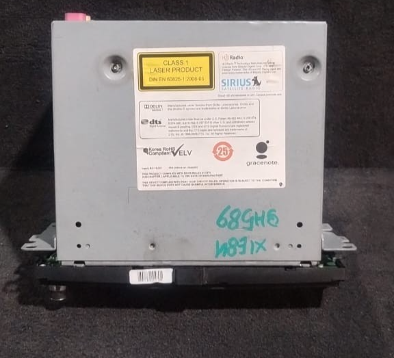 BMW E82 E88 E90 E91 E92 E93 CIC NAVIGATION HEAD UNIT ECU P/N 9283431