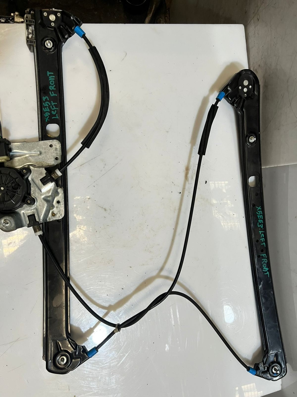 2000-2006 BMW X5 E53 Front Left Window Regulator With Motor 8254911 OEM