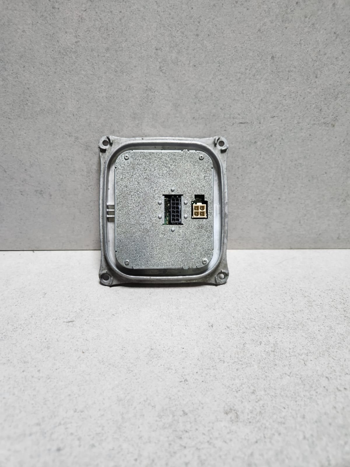 2010-2013 Mercedes-Benz S550 Headlight Ballast Control Module A2168203789