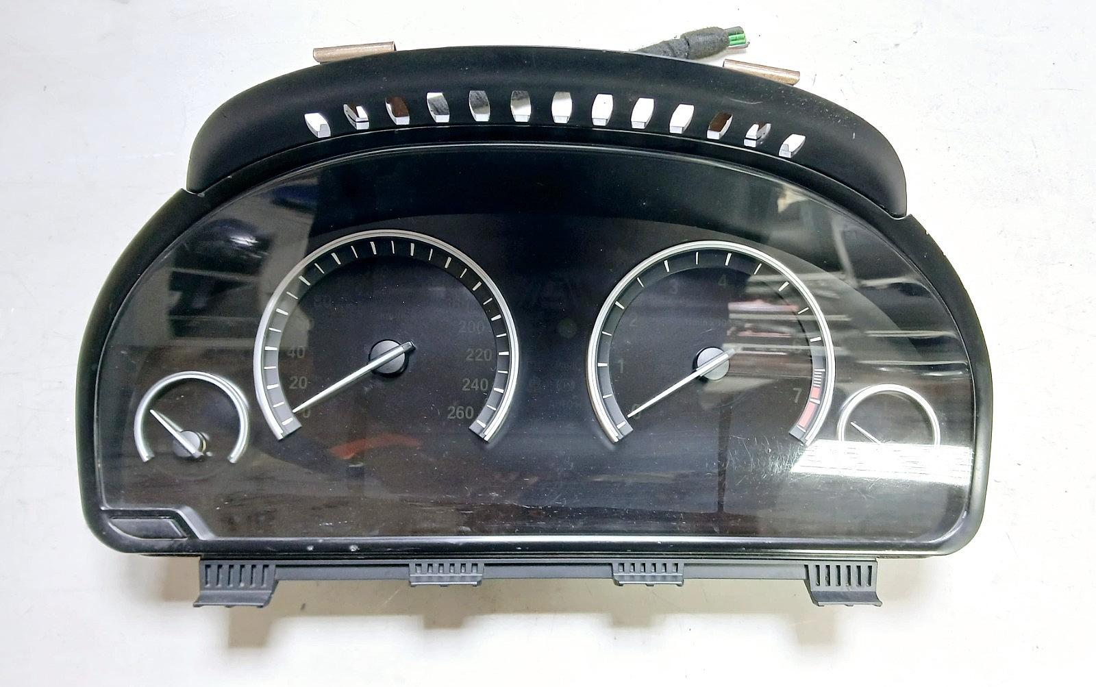 BMW 7 F01, F02 INSTRUMENT CLUSTER 9220794 4.4 PETROL