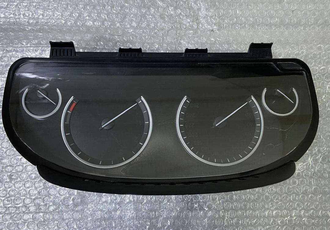 OEM BMW F10 5 Series 528i Speedometer Instrument Cluster 9291390 Bosch