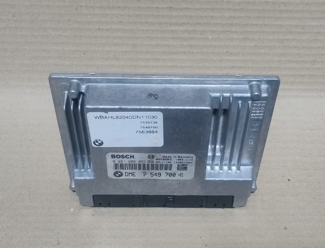 BMW E60 E61 E63 E64 E65 E66 5 6 7 series 5.0i N62 ENGINE DME CONTROL ECU 7549700