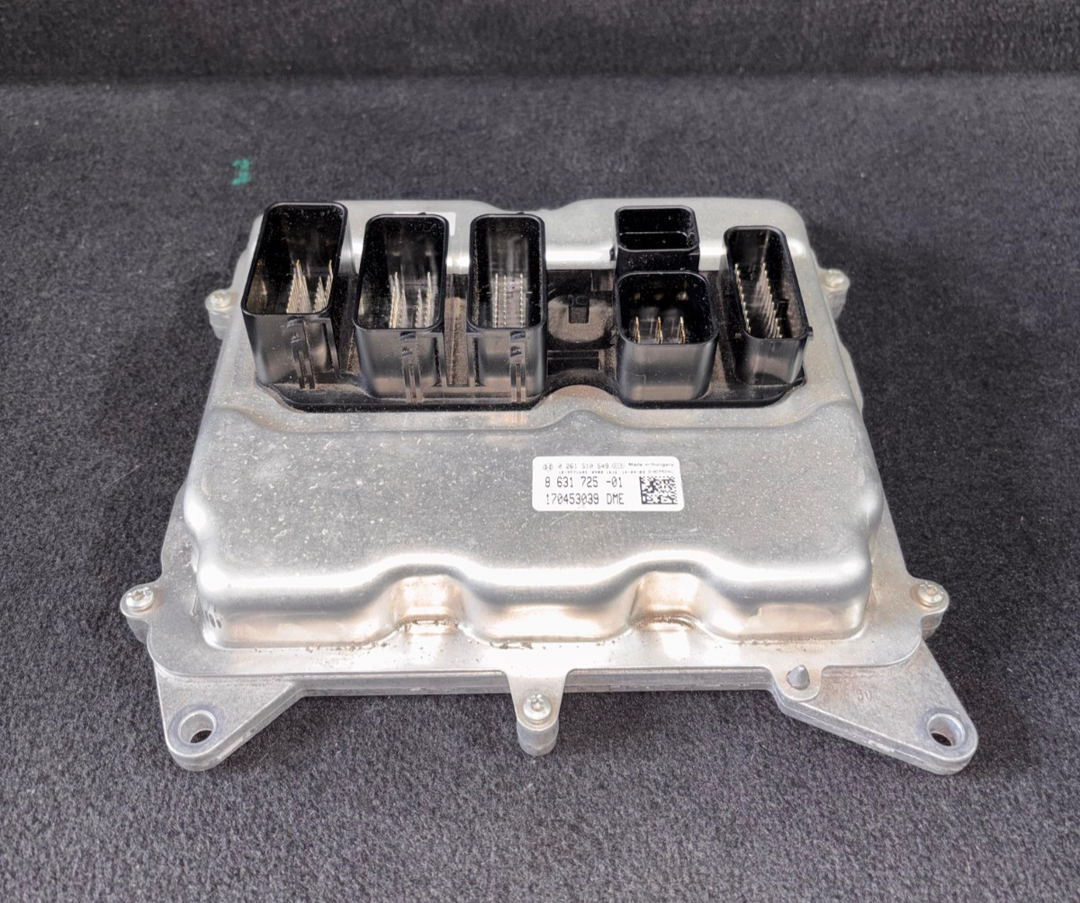 BMW F30 320i N20 Unidad de control del motor ECU SET DME CON LLAVE 8631725