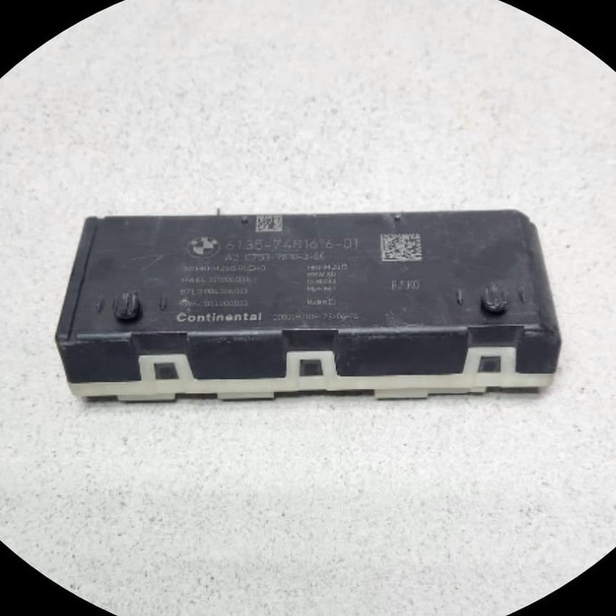 2015 BMW X1 F48 F49 and 3 Series Tailgate Trunk Control Unit Module 7481616