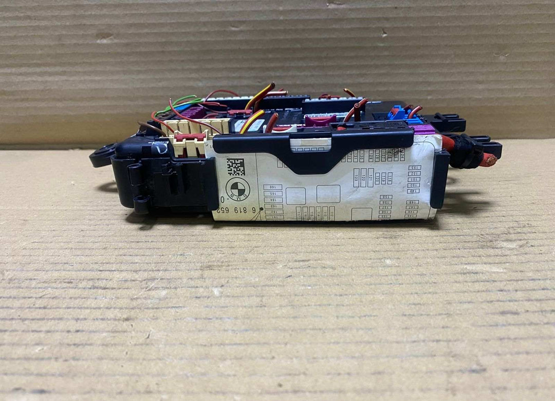 2013-2018 BMW X5 Rear Fuse Box 6819651  X5 F15, X6 F16, F85, and F86