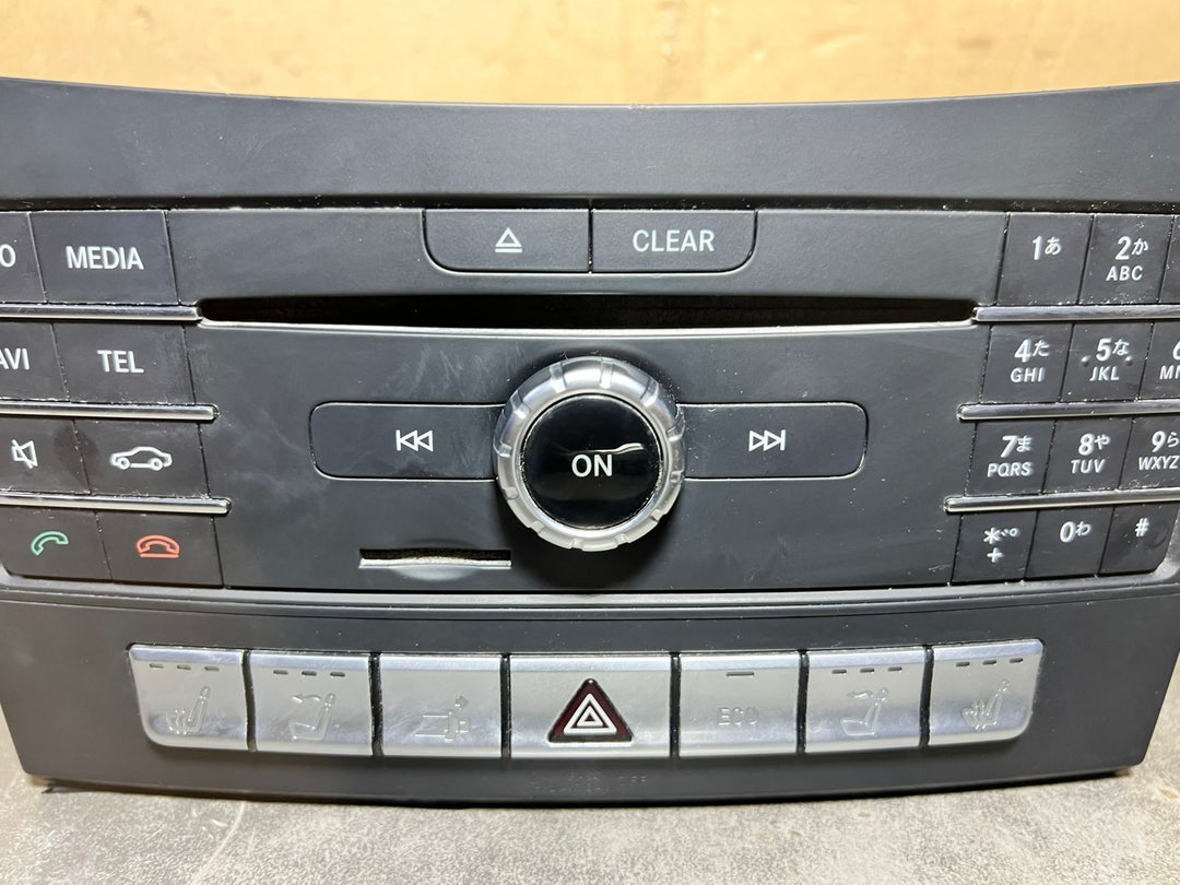 14–16 Mercedes-Benz W218 CLS Radio Audio Head Unit CD Player A218 9006007 OEM