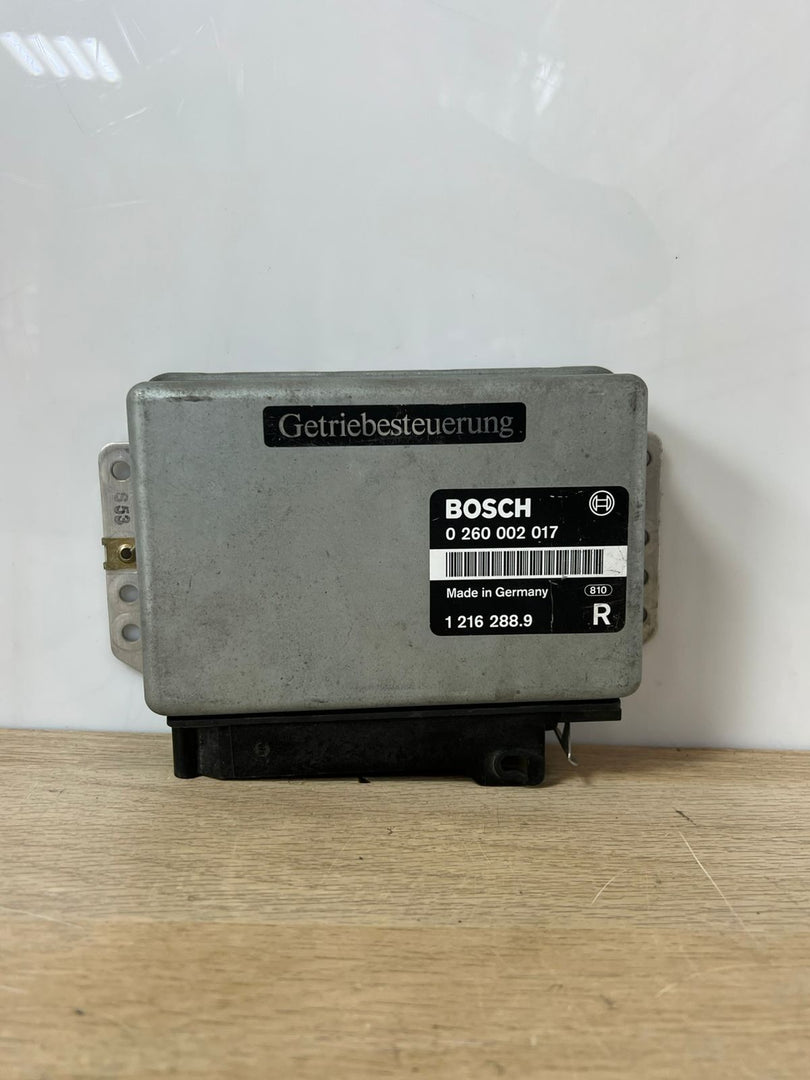1216288.9 R BMW SERIES 7(E32) 5.0 750IL Automatic Gearbox Computer 0260002017