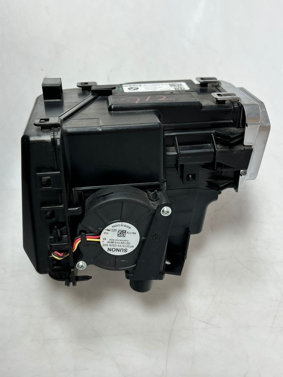 2015-2018 BMW 750i Ambient Air freshener Fragrance Control Unit 6411 6809615 OEM