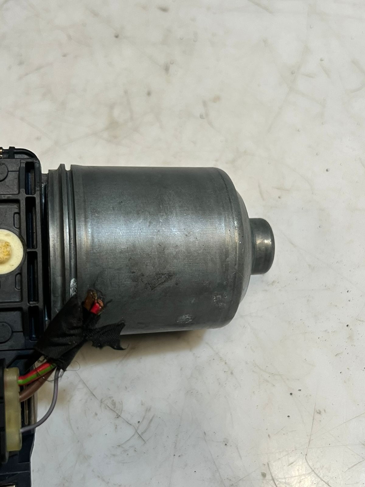 2009-2017 BMW 5 Series F10 F11 Front Wiper Motor And Linkage 7308772 OEM