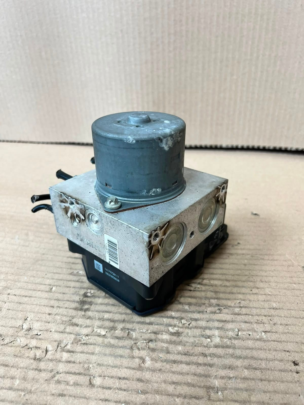 2010 Mini Cooper R56, R56 LCI, R60 ABS Pump Control Module 9807822