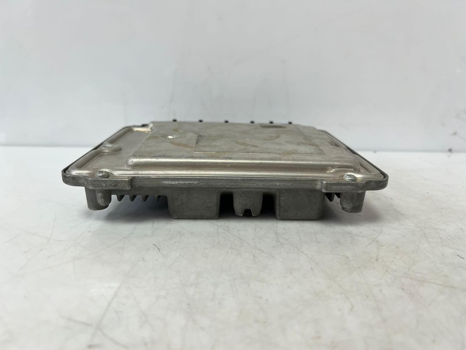 2015 BMW  F10 520d F20 120d F30 320D Engine Control Unit ECU DDE 8578995 OEM
