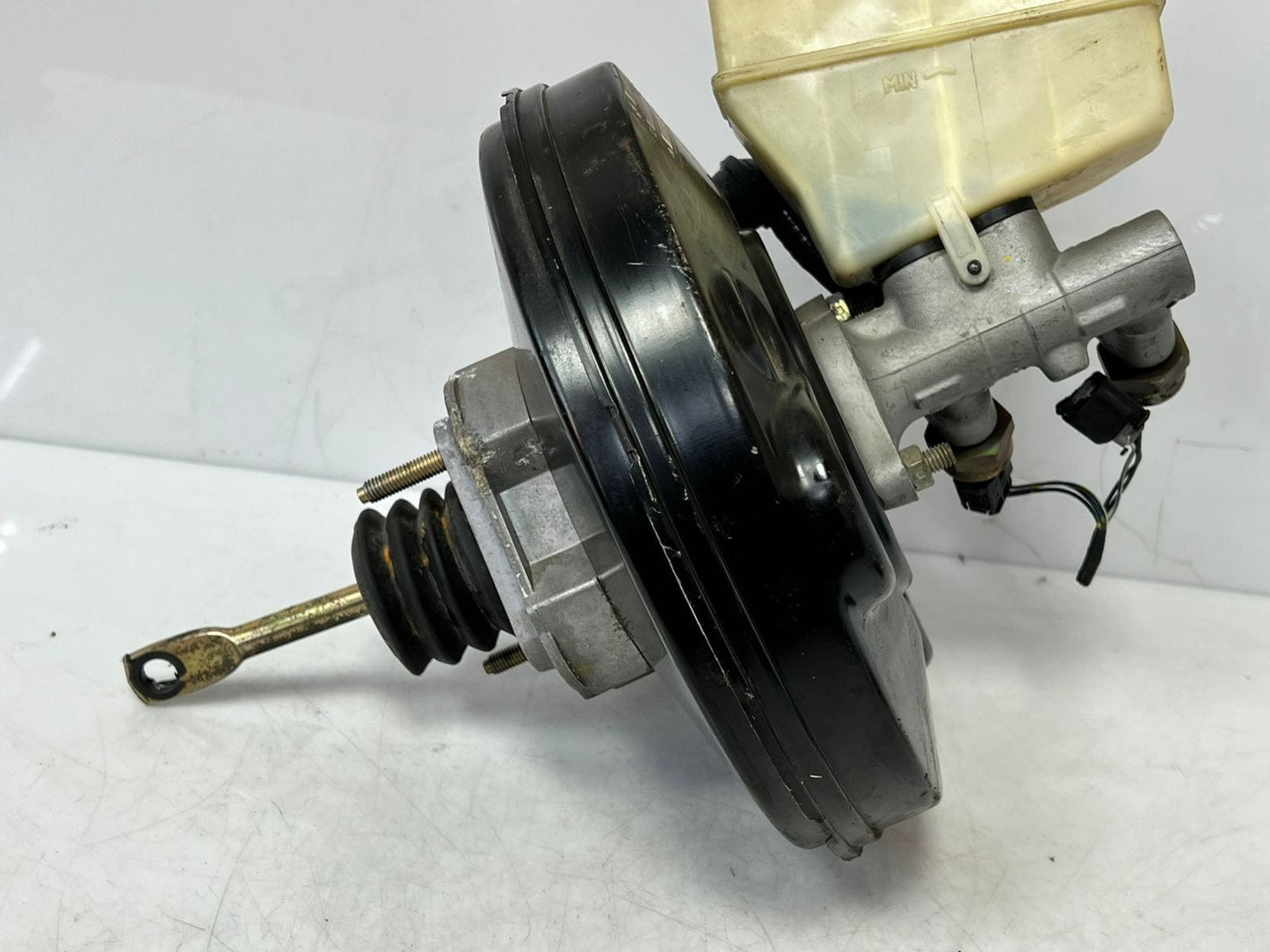 1999-2006 BMW 323 325 328 330 M3 E46 Brake Booster MASTER CYLINDER 6755278 OEM