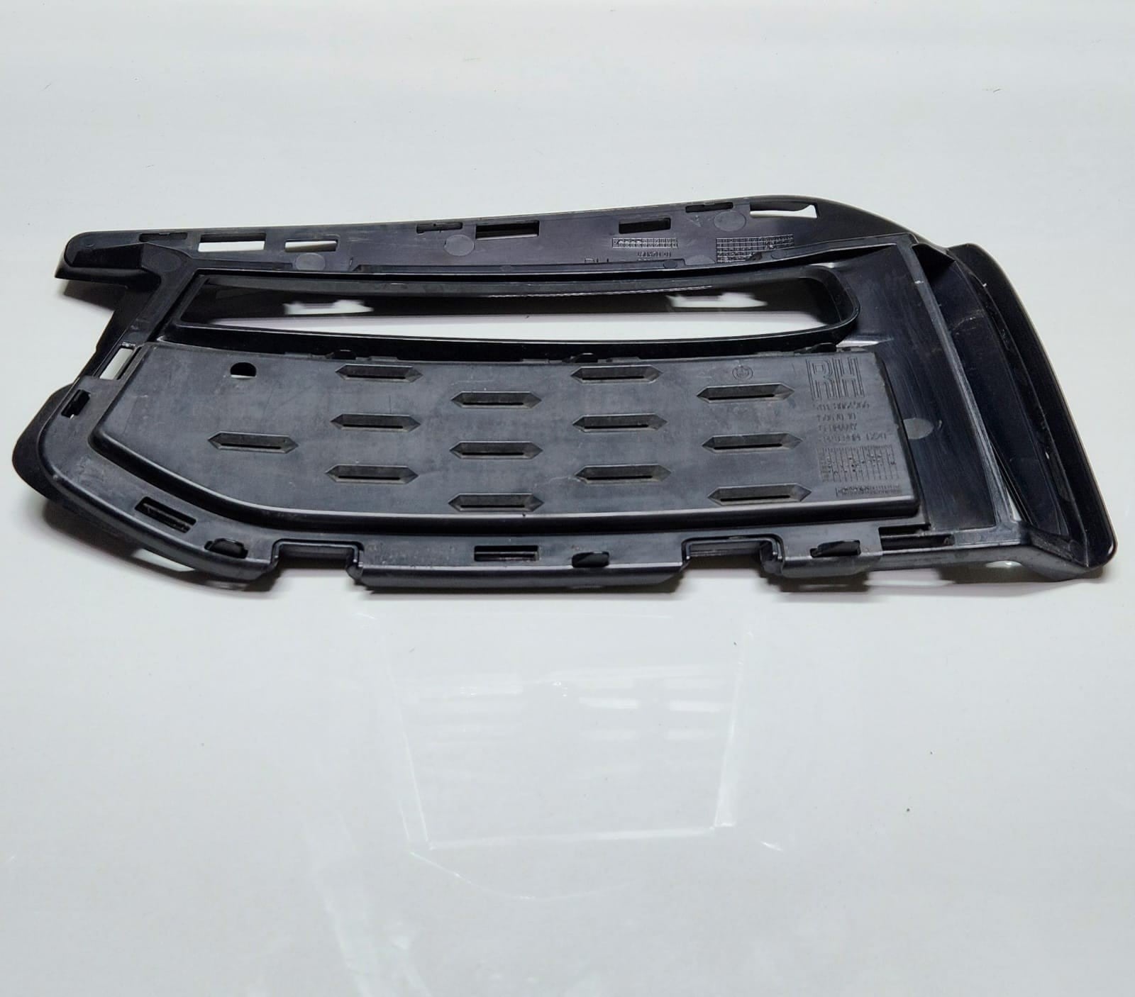 2017-2023 BMW 530i Front Bumper Lower Grill Cover  8064966 5 Series G30 G31 OEM