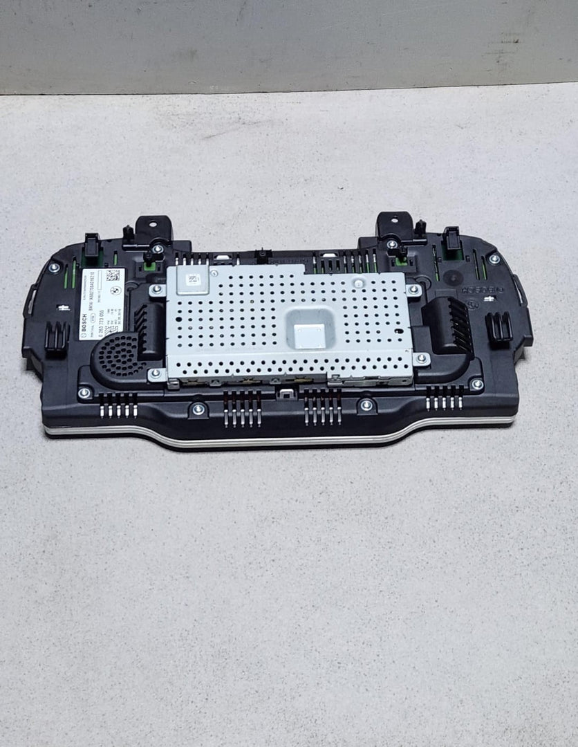 2016-2019 BMW 750i Instrument Cluster Speedometer 6827084 7 Series G11 G12
