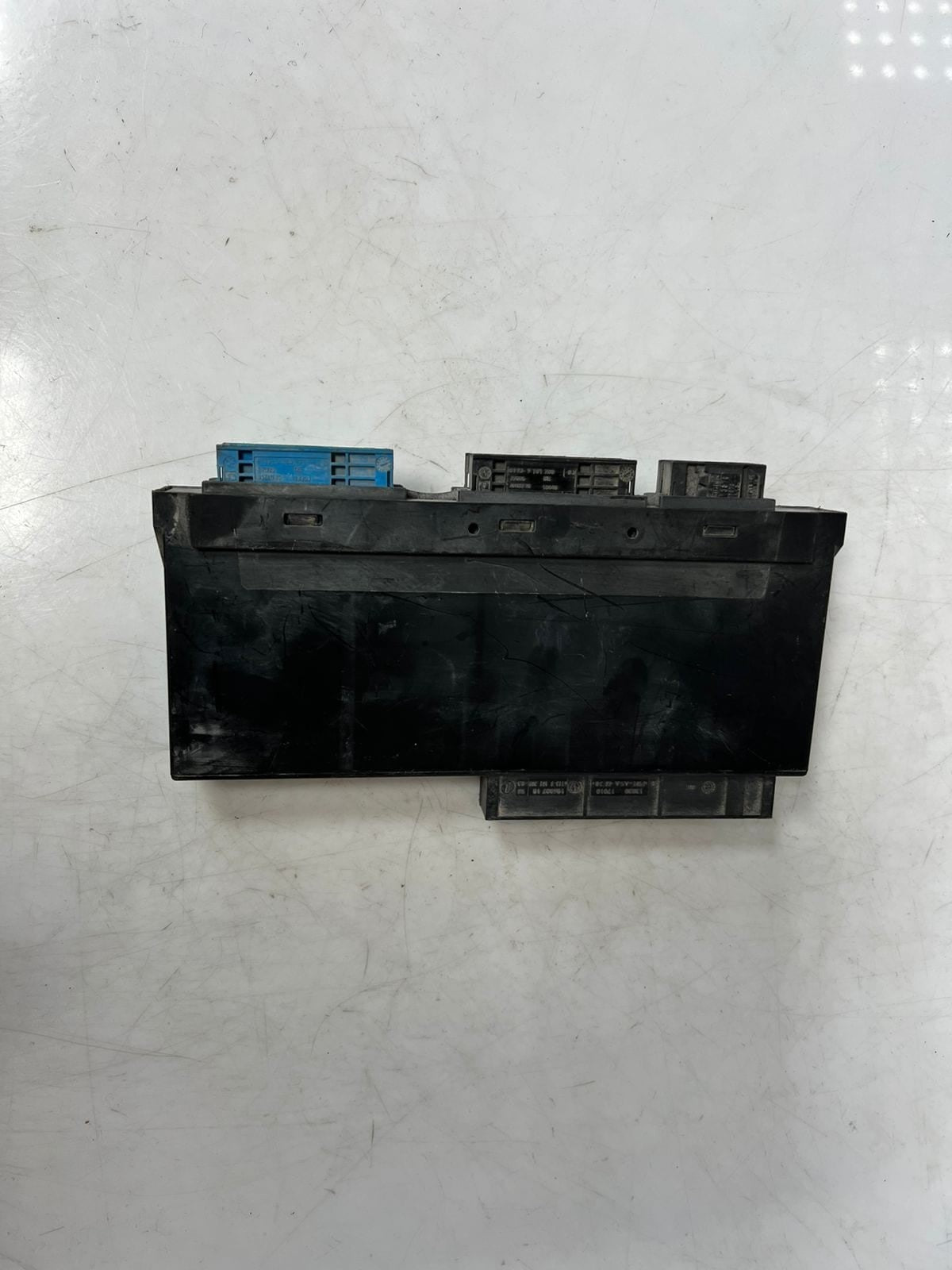 2011 BMW 550i F10 F11 5' F SERIES Body Control Module 9267525 OEM
