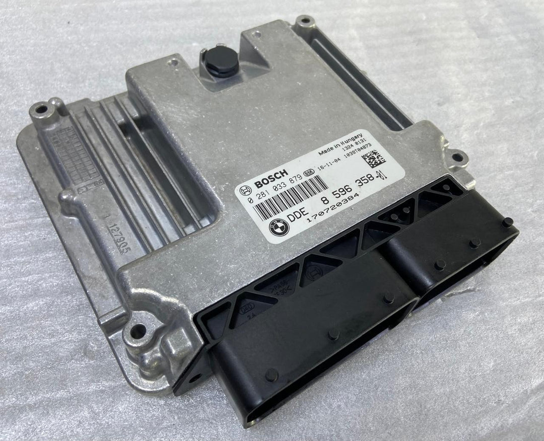 OEM BMW F25 N47 Engine Control Unit ECU DDE 8596358 ECU SET BOSCH