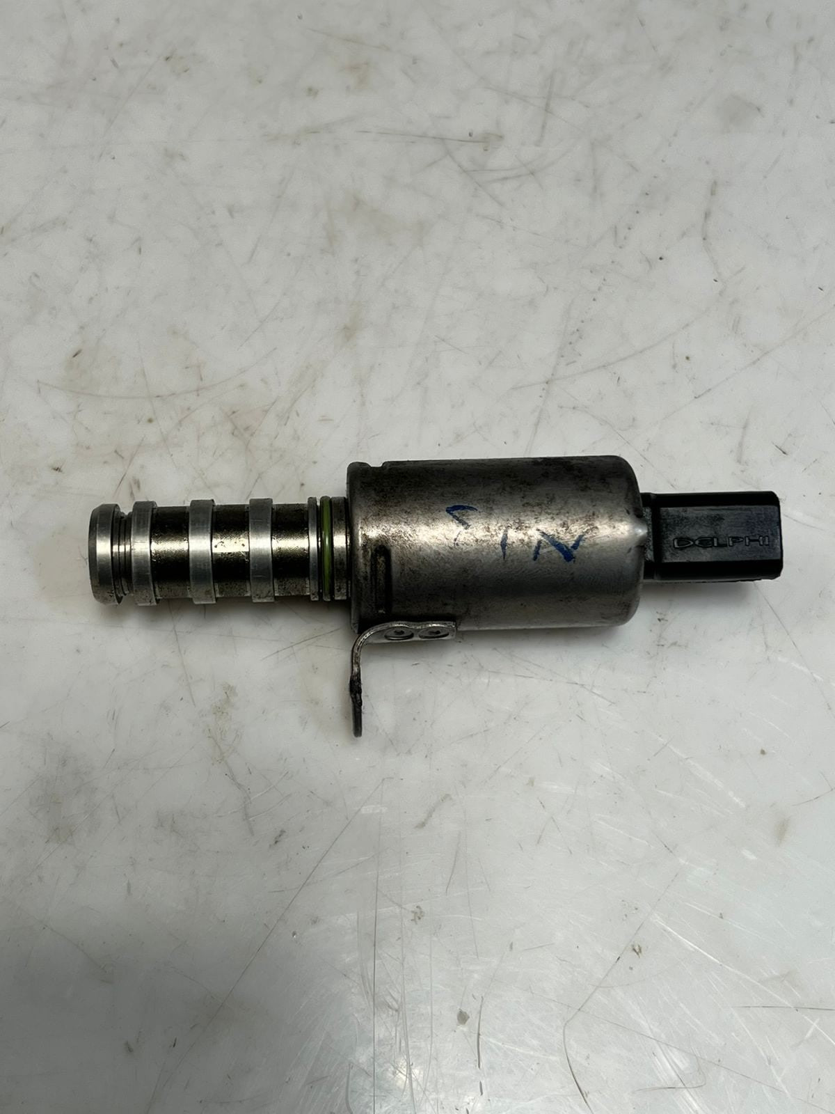BMW R55 F20 F21 F30 F31 F35 Vanos Solenoid Valve Electric-Hydraulic 8610388 OEM