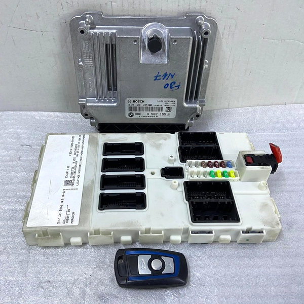OEM BMW 320d F30 N47 ENGINE CONTROL UNIT ECU SET DDE 8582155 BOSCH