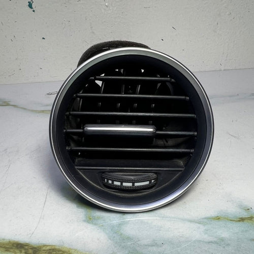 Mercedes Dashboard Air Vent A2048306654 C-Class W204 C220