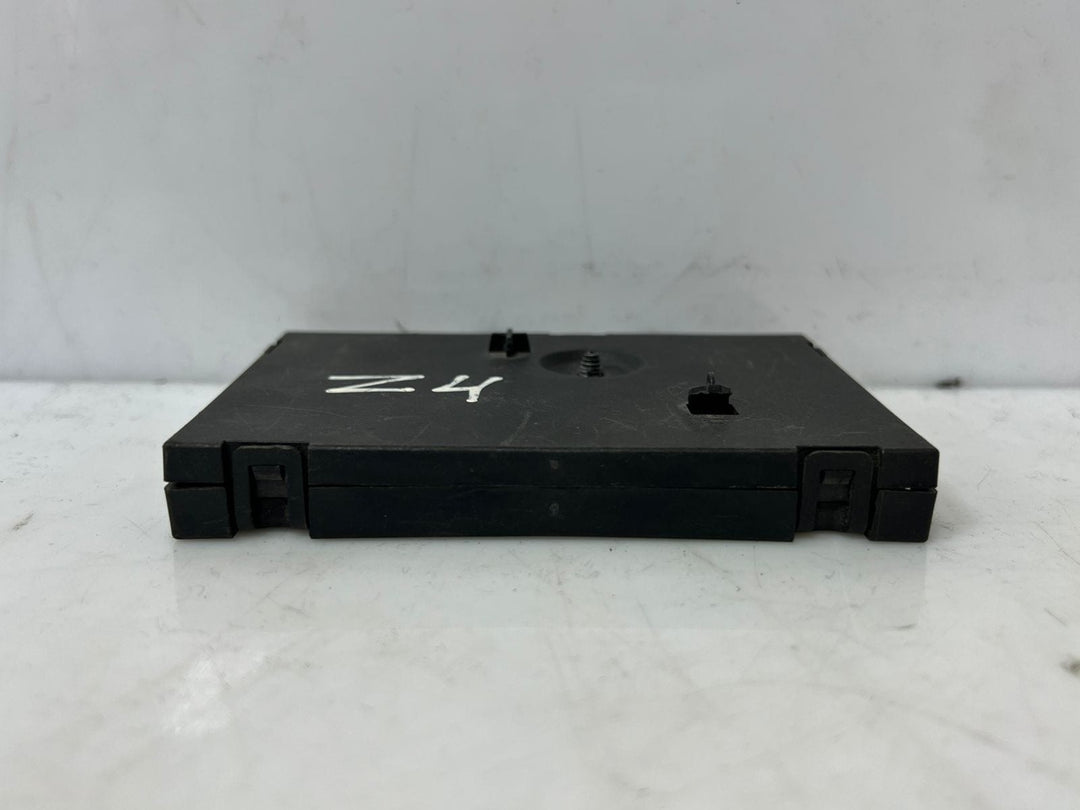 2009-2016 BMW Z4 E89 radio signal Antenna Amplifier Diversity Module 9142078 OEM