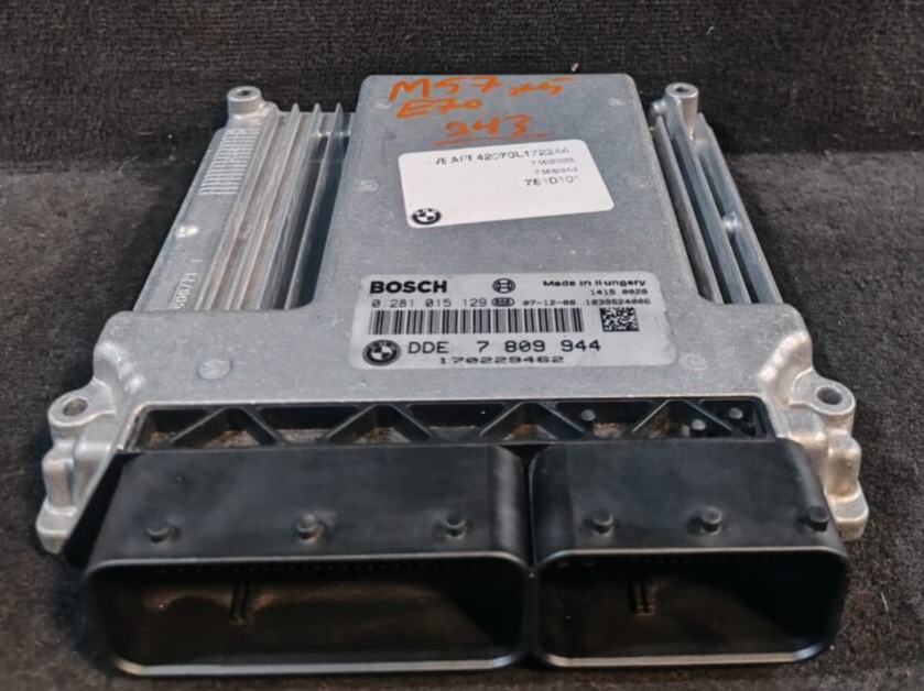 BMW X5 E70 E90 6 E60 3.0L  M57  ENGINE CONTROL UNIT  DDE ECU ONLY -  7 809 944