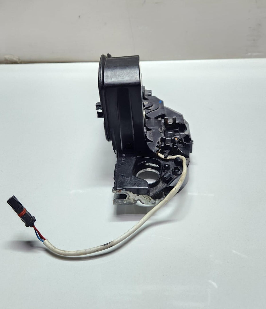2010-2015 BMW 740i Front Left Door Lock Soft Close Latch Motor 7185691 OEM RHD