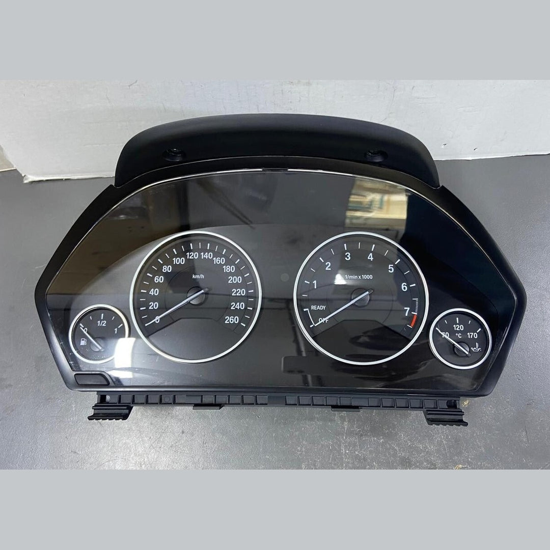 OEM BMW F30 F31 F32 F33 Speedometer Control Cluster Instrumental Cluster 9325211