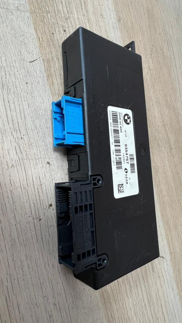 2011-2017 BMW X3 Gateway Control Module 9354757 X4