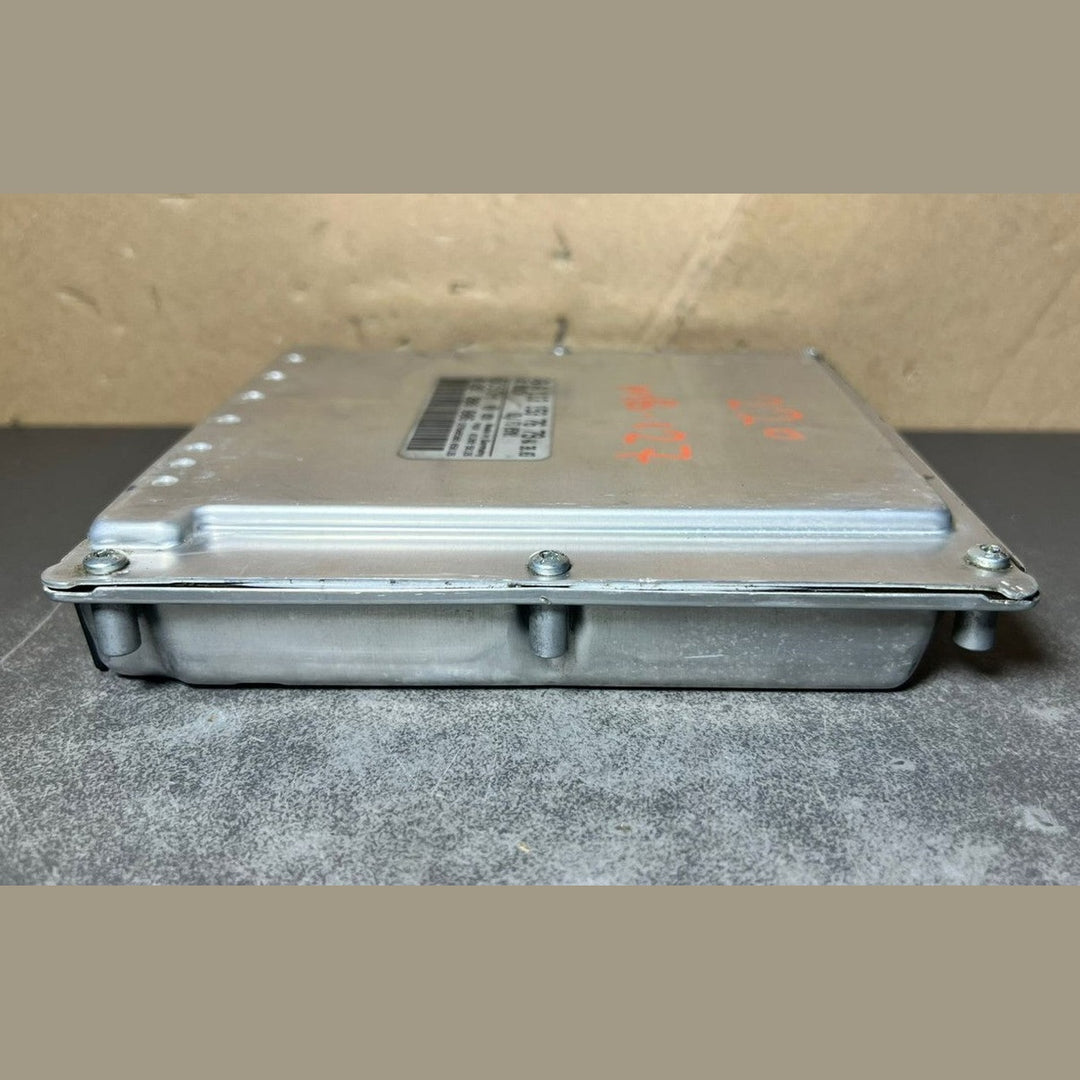 01-06 Mercedes W220 S-Class Engine Control Module Unit ECM ECU A113 1537679 OEM