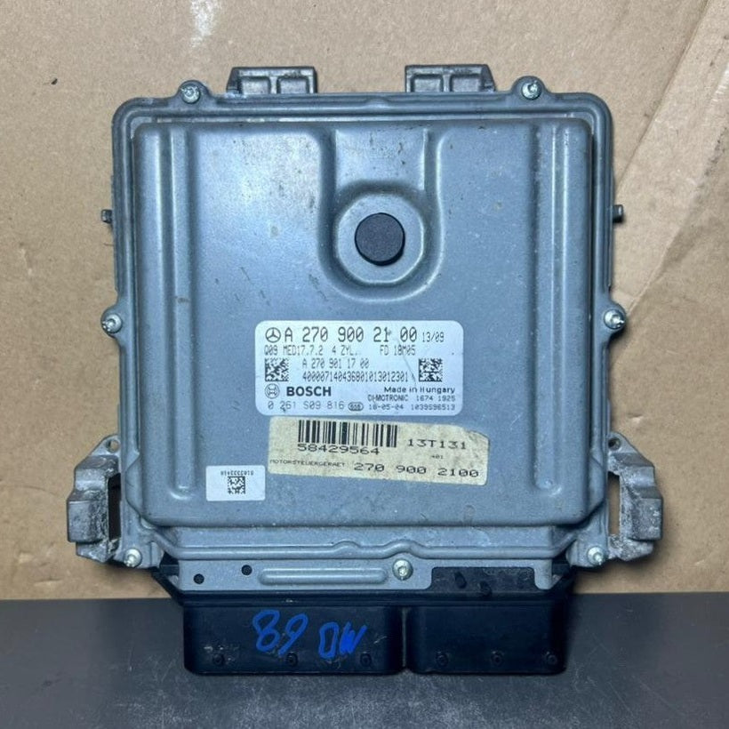 12-18 Mercedes W246 CLA GLA Engine Control Module Unit ECM ECU A270 9002100 OEM
