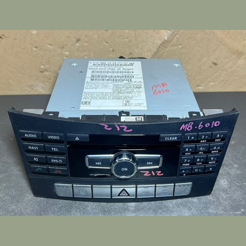 2012–2014 Mercedes-Benz W212 E-Class Head Unit CD Player A212 9007526 OEM