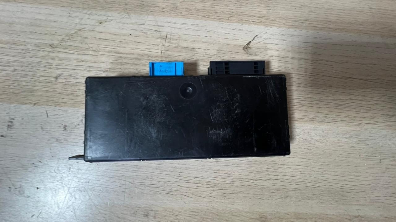 2011-2017 BMW X3 F25 X4 F26 Central Gateway Module Control Unit ECU 9282285 