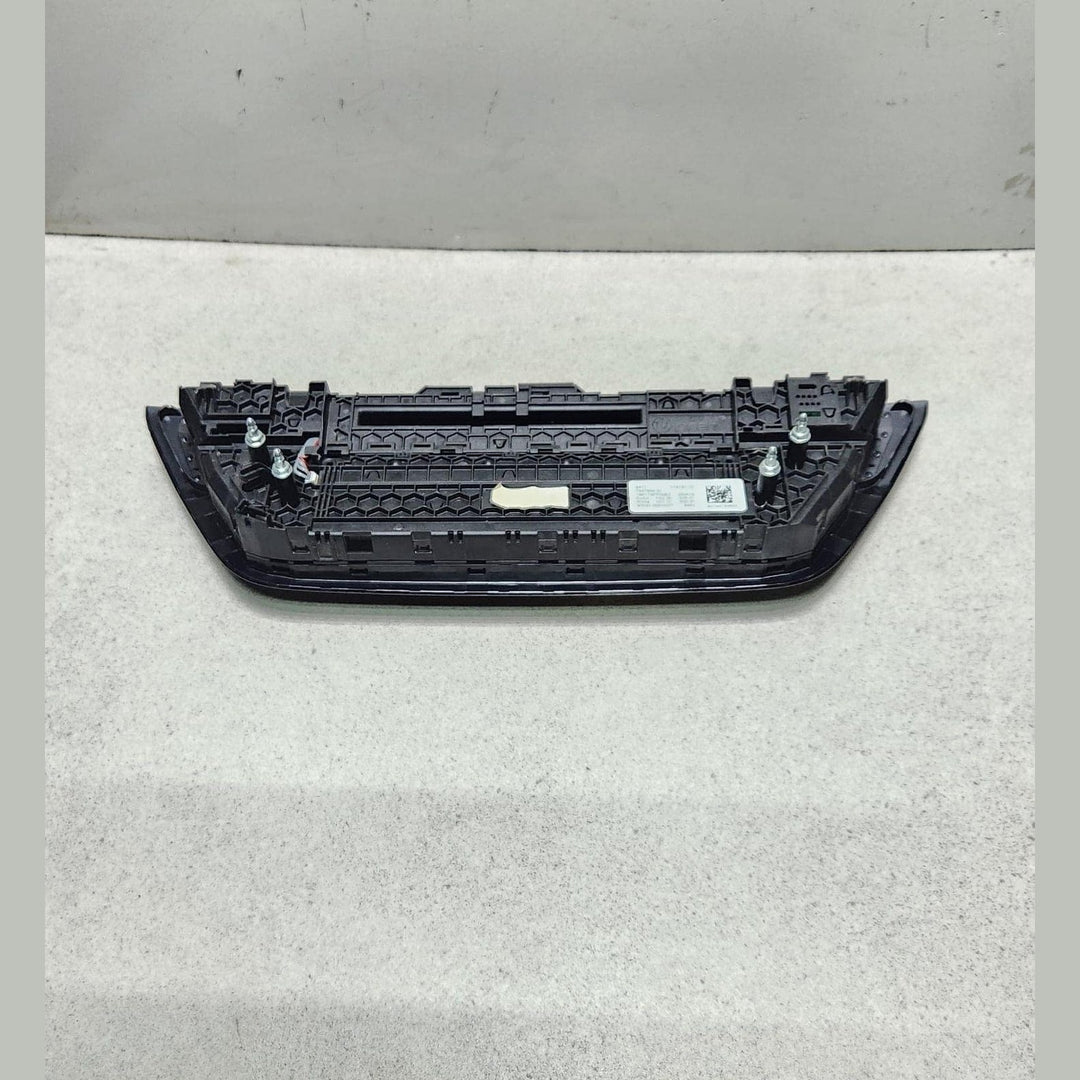 BMW Climate Heater Control Panel 7947856 5 Series G30 G31