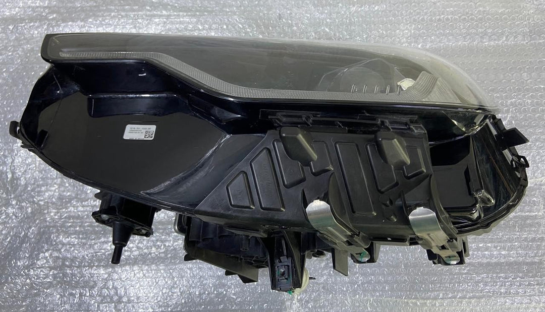 OEM BMW 2 SER G42 M2 LED HEADLIGHT LEFT Passenger Side LHD 8083637 No module