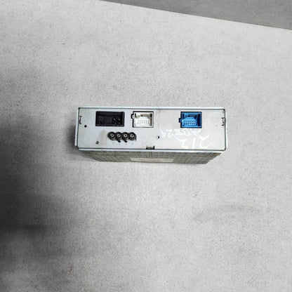 Benz Tv Tuner A2128704389 W212 E-Class and W204 C-Class
