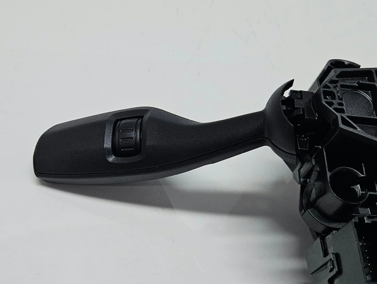 9436664-2018-2022 BMW X5 G05 RHD Switch Unit Steering Column OEM